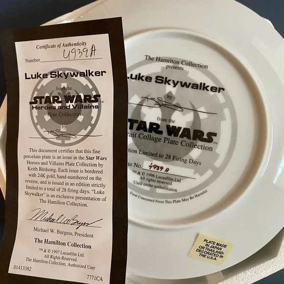 Hamilton Collection Star Wars collectors plate - Picture 2 of 2
